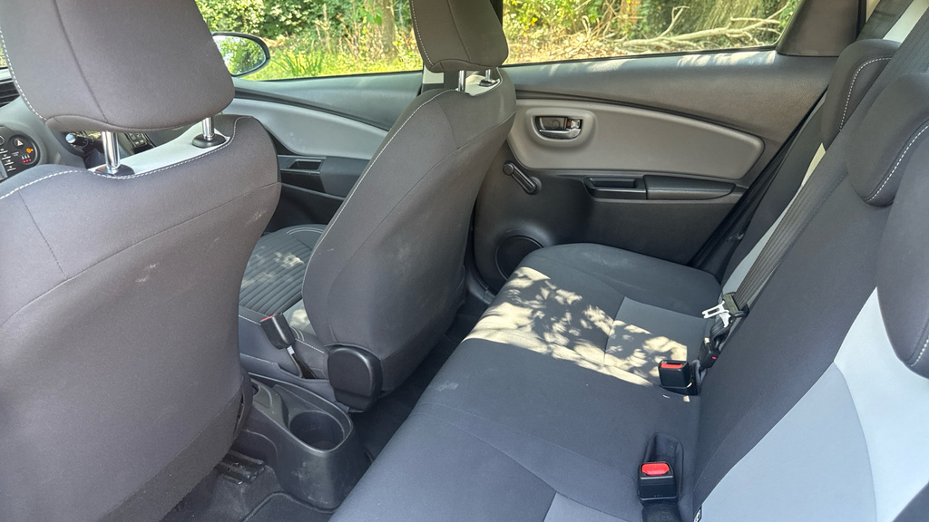 Toyota Yaris Yaris Dynamic Hev Cvt Grey #15