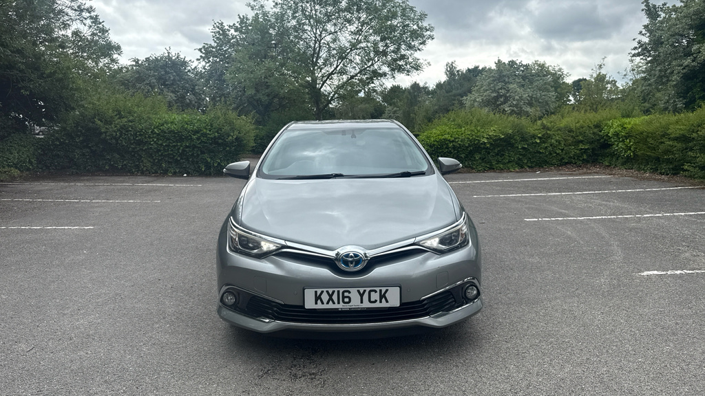 Toyota Auris Vvt-i Design White #22