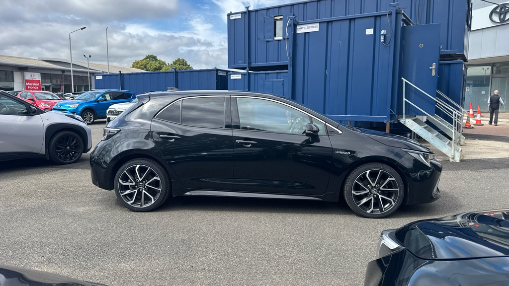 Toyota Corolla Corolla Excel Vvt-i Hev Cvt Silver #23