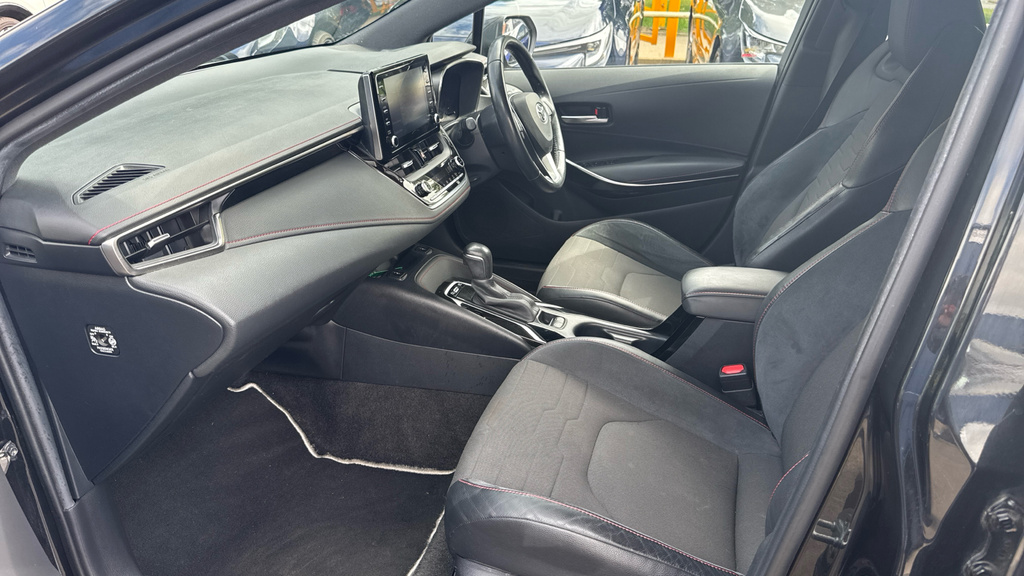Toyota Corolla 1.8 Vvt-h Excel Cvt Euro 6 Ss Black #5