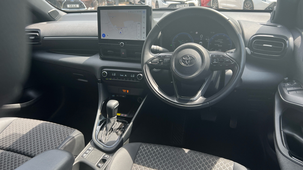 Toyota Yaris 1.5 Vvt-h Excel E-cvt Euro 6 Ss White #6