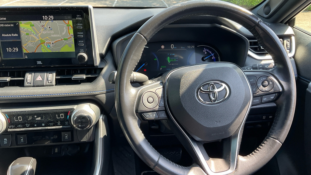 Toyota Rav 4 Rav4 Design Hev Cvt White #10