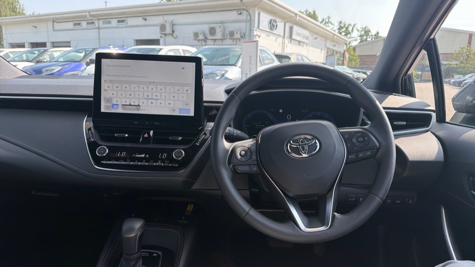 Toyota Corolla 1.8 Vvt-h Design Touring Sports Hybrid Black #6