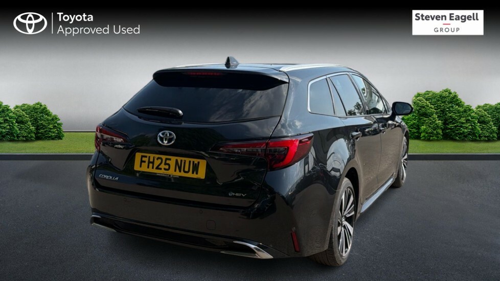 Toyota Corolla 1.8 Vvt-h Design Touring Sports Hybrid Black #2