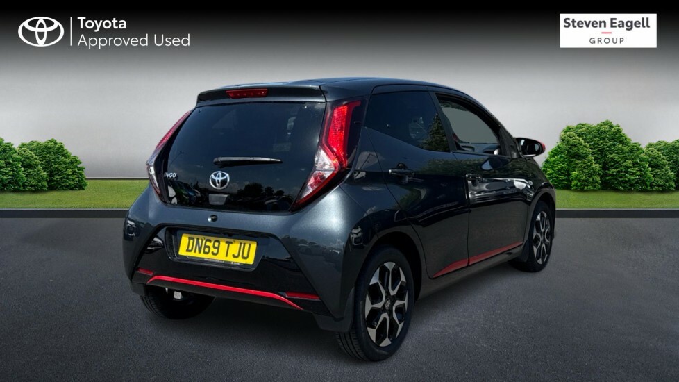 Toyota Aygo 1.0 Vvt-i X-trend Euro 6 Grey #2