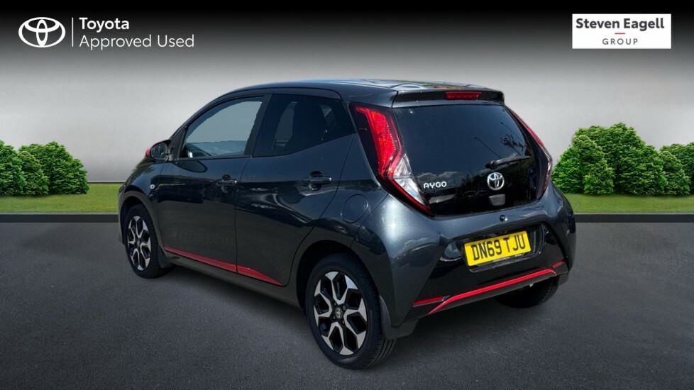 Toyota Aygo 1.0 Vvt-i X-trend Euro 6 Grey #4