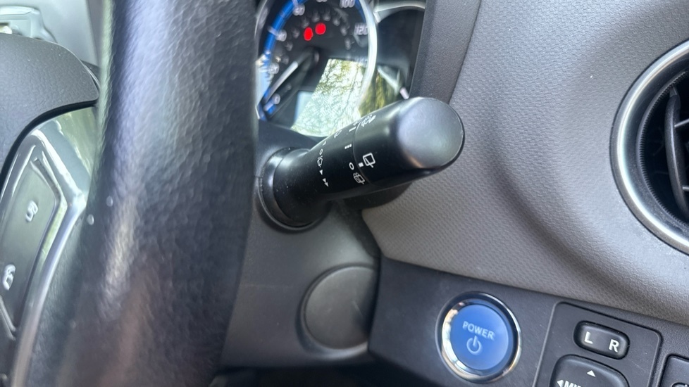 Toyota Yaris Icon Black #32