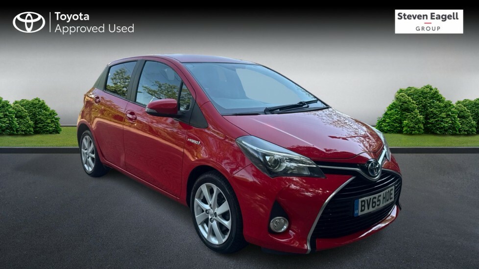 Toyota Yaris 1.5 Vvt-h Sport E-cvt Euro 6 Red
