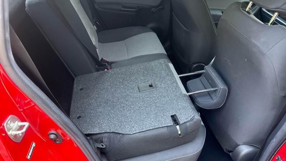 Toyota Yaris Icon Black #18