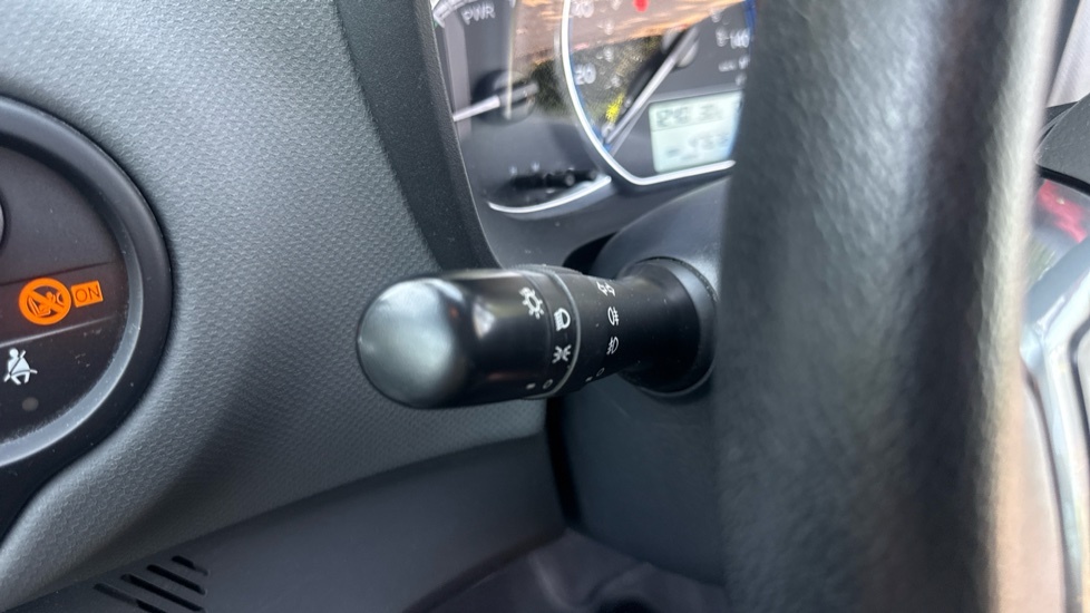 Toyota Yaris Icon Black #31