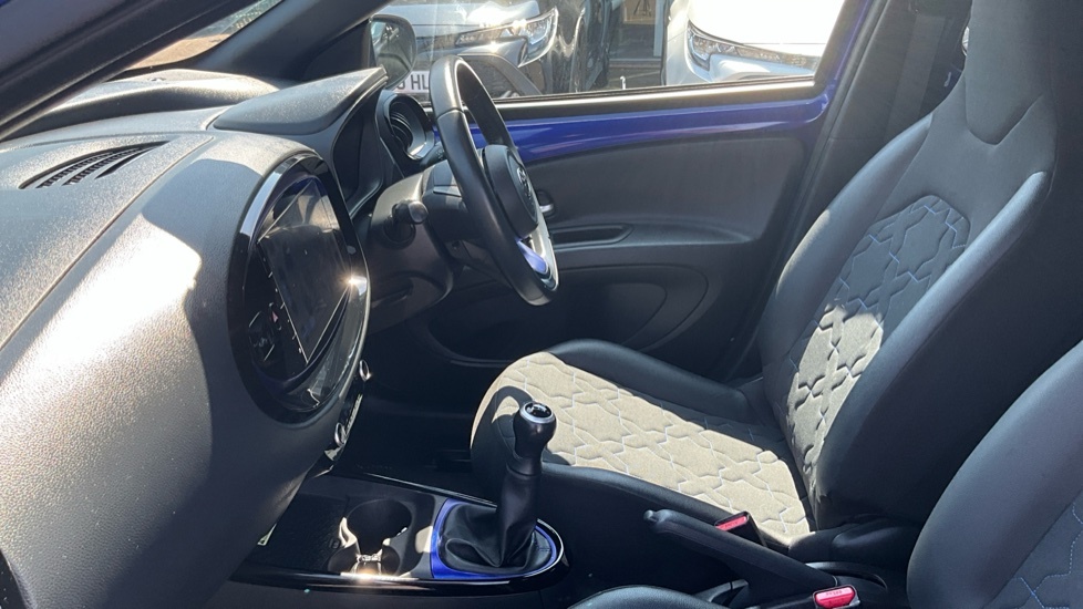 Toyota Aygo X 1.0 Vvt-i Exclusive Euro 6 Ss Blue #5