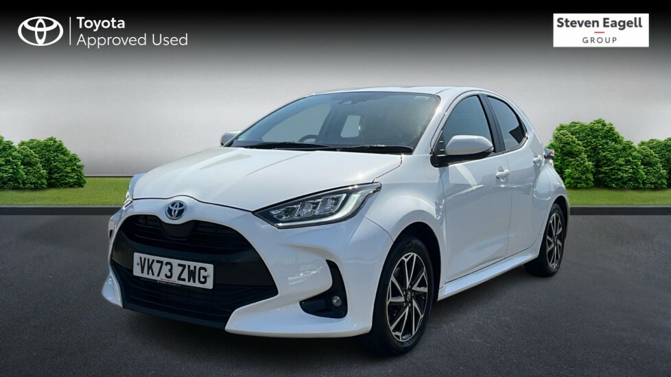 Toyota Yaris 1.5 Vvt-h Design E-cvt Euro 6 Ss White #3
