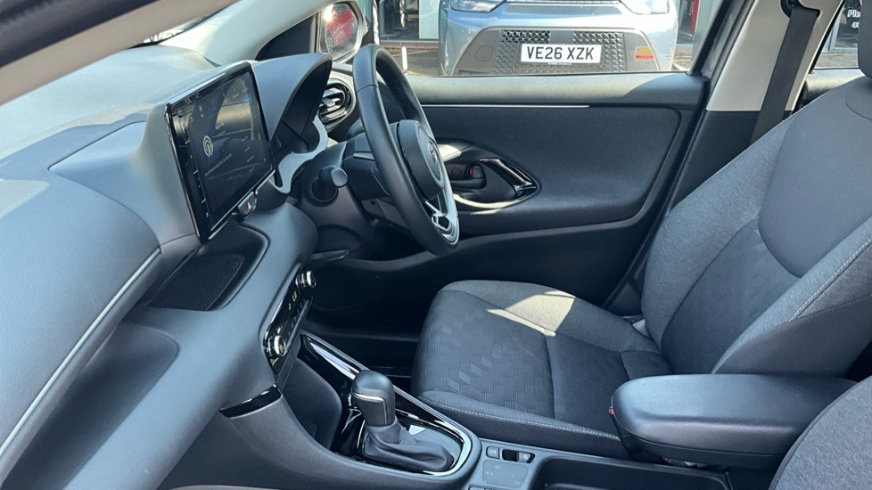 Toyota Yaris 1.5 Vvt-h Design E-cvt Euro 6 Ss Grey #5