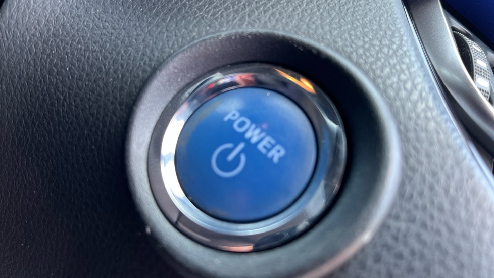 Toyota C-Hr Suv  #16