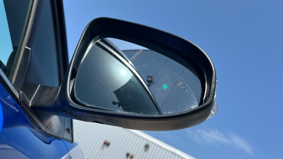 Toyota C-Hr Suv  #29