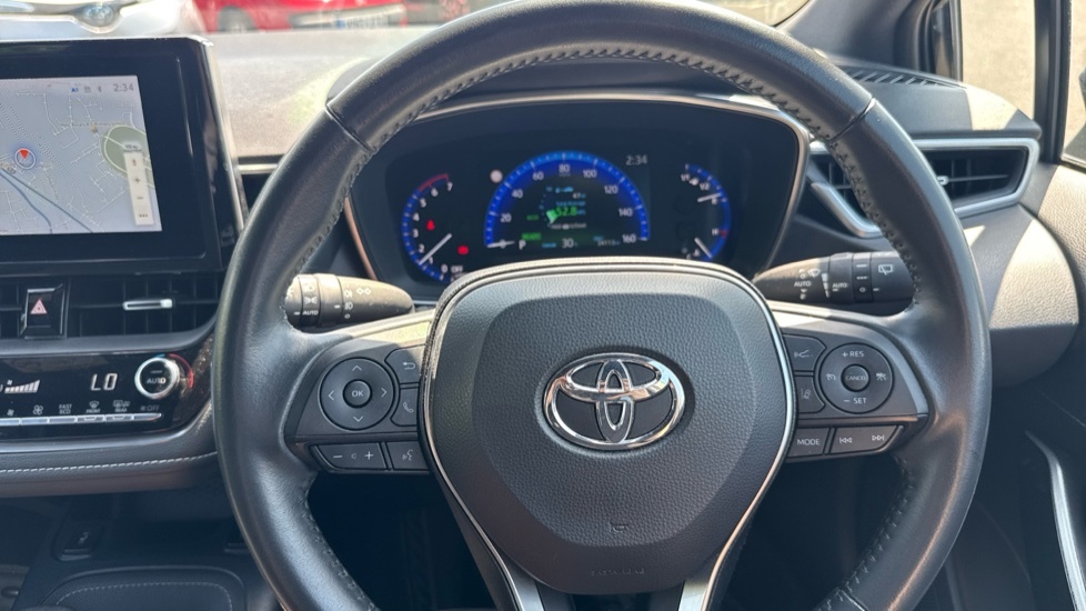 Toyota Corolla 1.8 Vvt-h Gpf Icon Tech Hatchback Hybri White #7