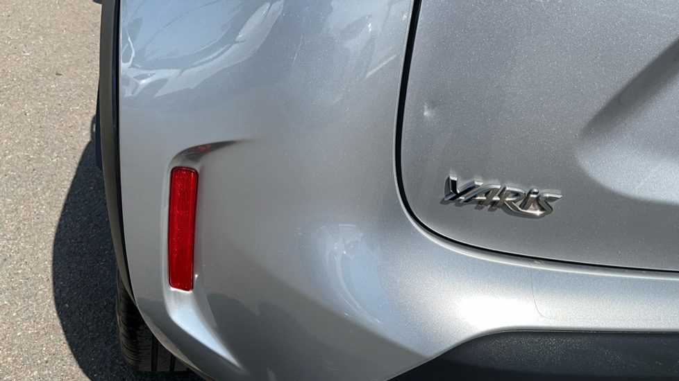 Toyota Yaris Cross Yaris Cross Excel Hev Silver #37