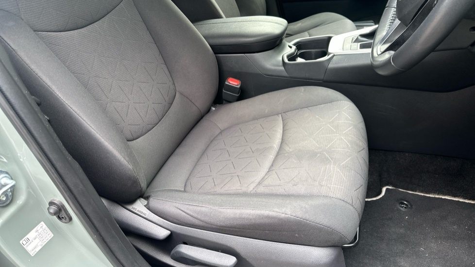 Toyota Rav 4 Rav4 Design Hev 4X2 Cvt White #17