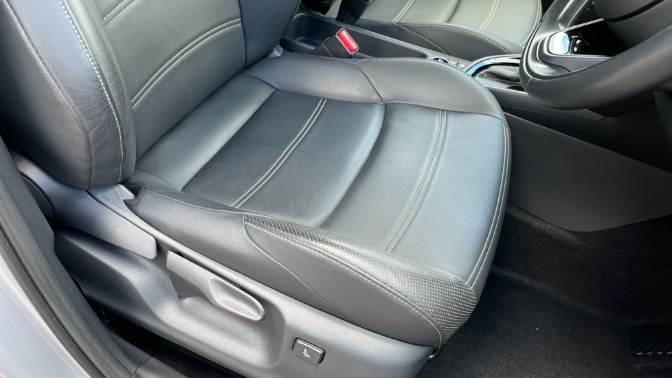 Toyota Yaris Cross Excel Grey #17