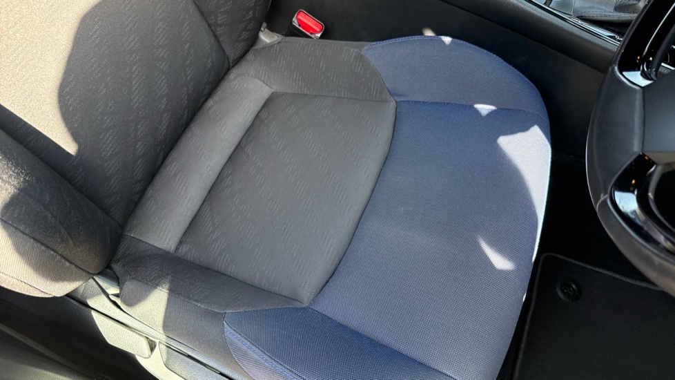 Toyota C-Hr Excel 1.8Cvt Black #17