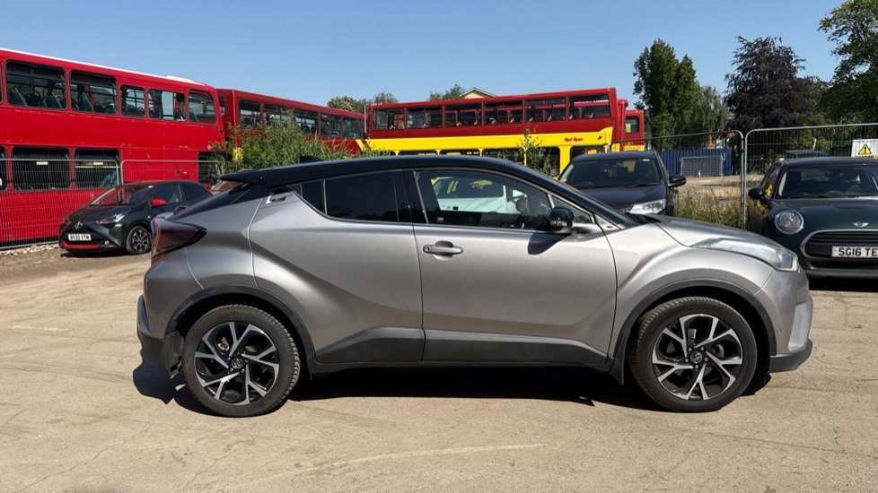Toyota C-Hr Excel 1.8Cvt Black #23