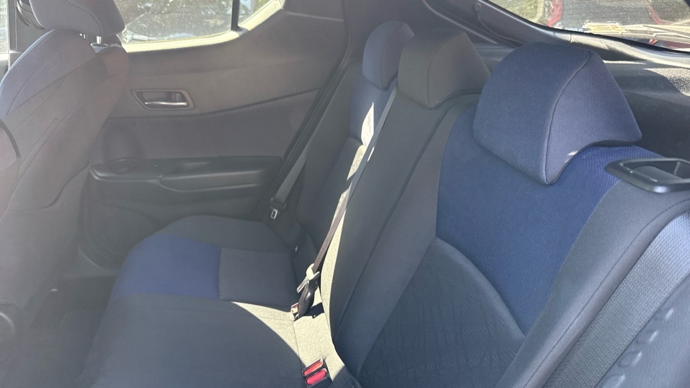 Toyota C-Hr Excel 1.8Cvt Black #15