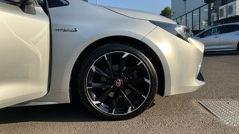 Toyota Corolla 1.8 Vvt-i Hybrid Icon Tech Cvt White #25