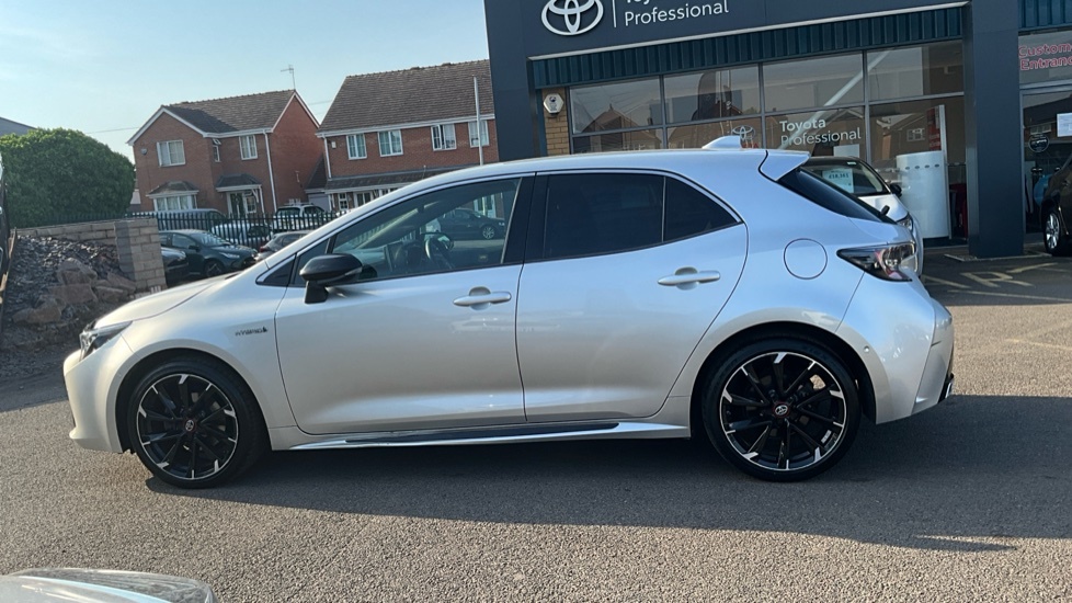 Toyota Corolla 1.8 Vvt-i Hybrid Icon Tech Cvt White #24