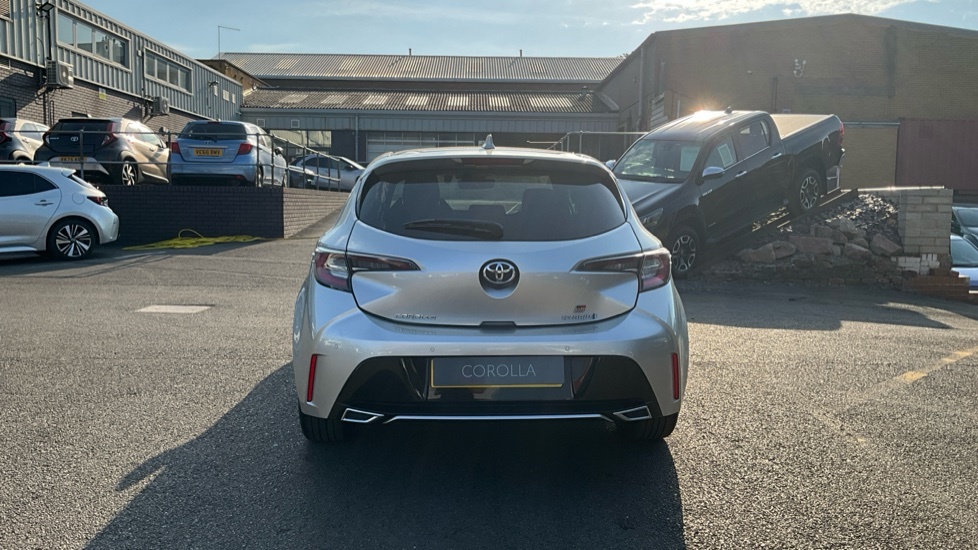 Toyota Corolla 1.8 Vvt-i Hybrid Icon Tech Cvt White #26