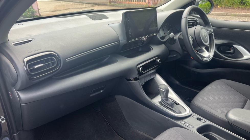 Toyota Yaris 1.5 Vvt-h Icon E-cvt Euro 6 Ss Black #5