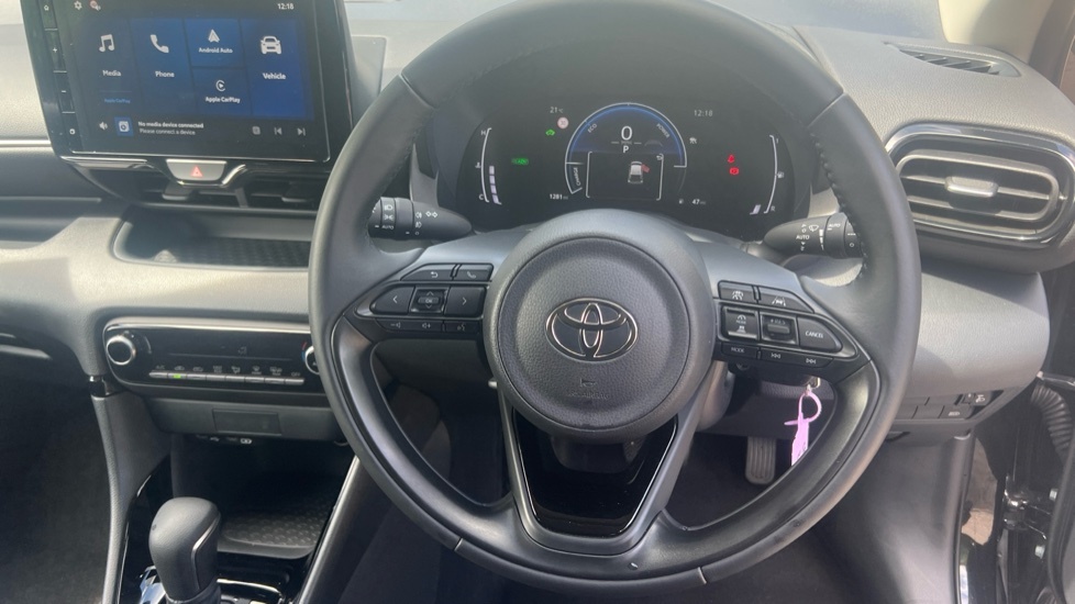 Toyota Yaris Icon Green #10