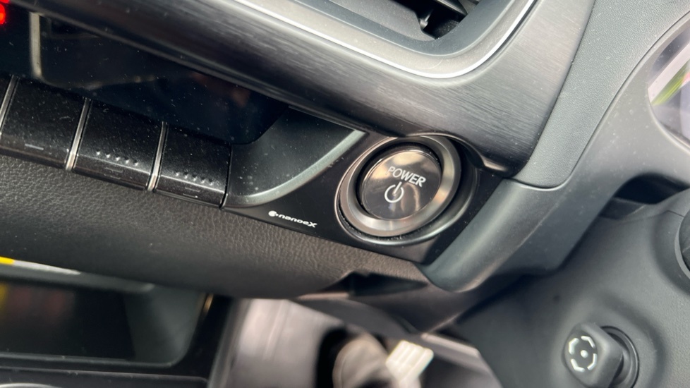 Lexus UX 250H 2.0 Cvt 17In Alloyspremium Packnav Blue #17