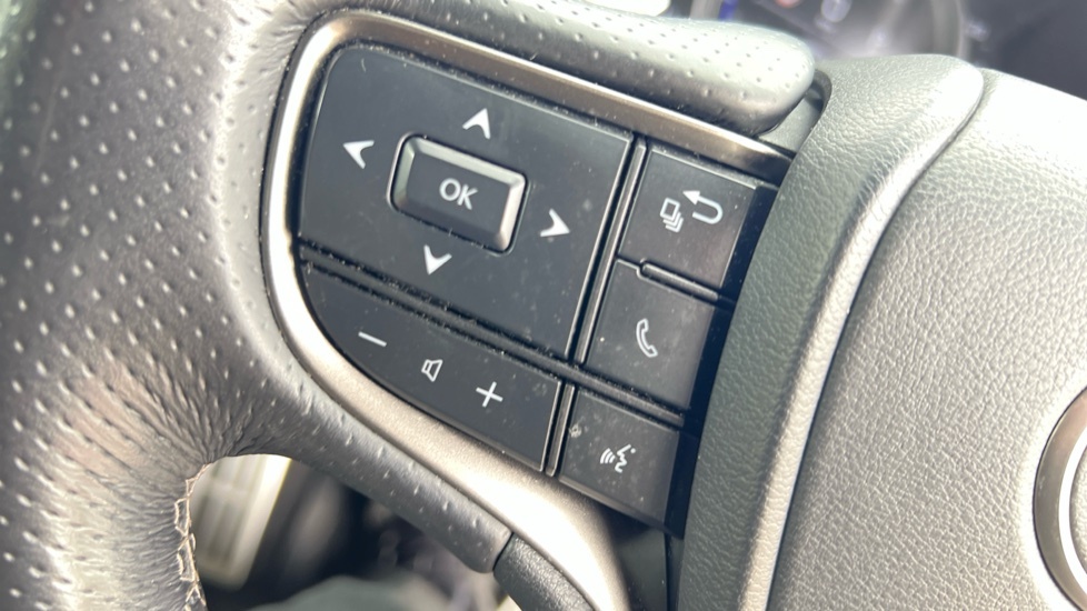 Lexus UX 250H 2.0 Cvt 17In Alloyspremium Packnav Blue #47