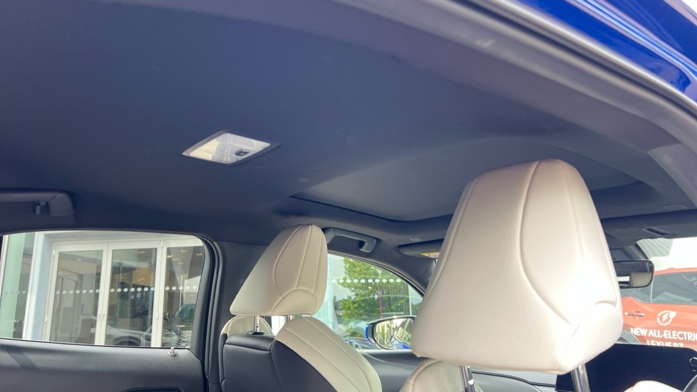 Lexus UX 250H 2.0 Cvt 17In Alloyspremium Packnav Blue #20