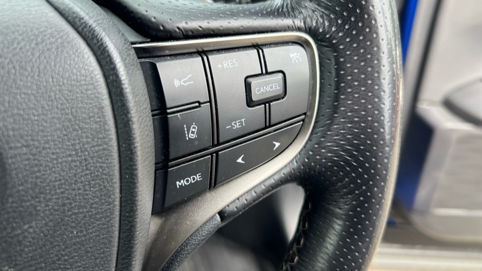 Lexus UX 250H 2.0 Cvt 17In Alloyspremium Packnav Blue #48