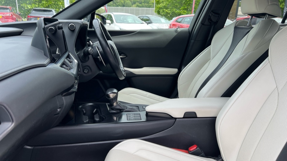 Lexus UX 2.0 250H F Sport E-cvt Euro 6 Ss Blue #6