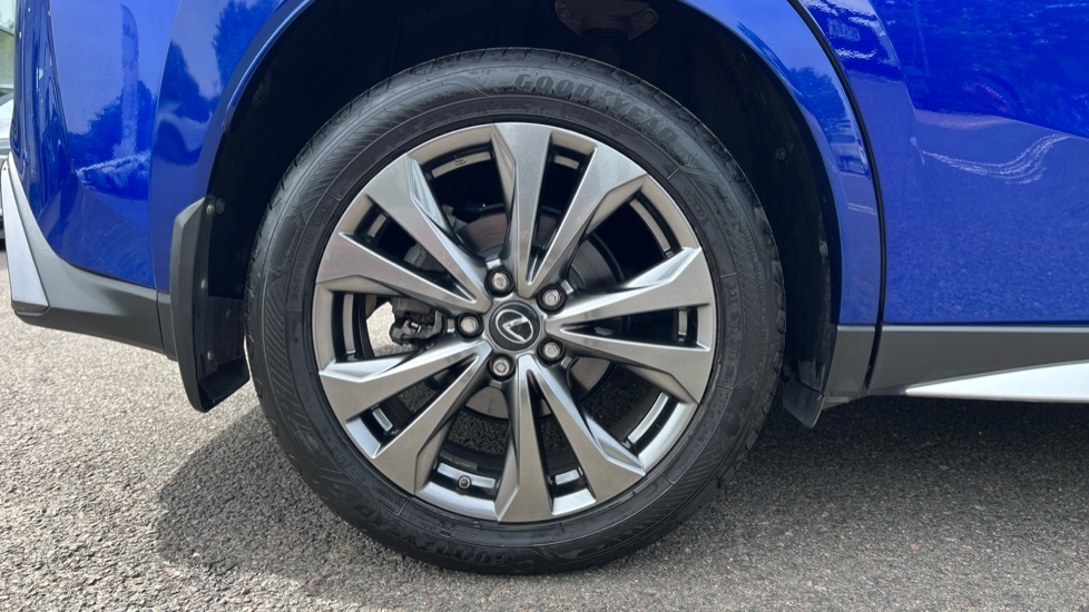 Lexus UX 250H 2.0 Cvt 17In Alloyspremium Packnav Blue #24