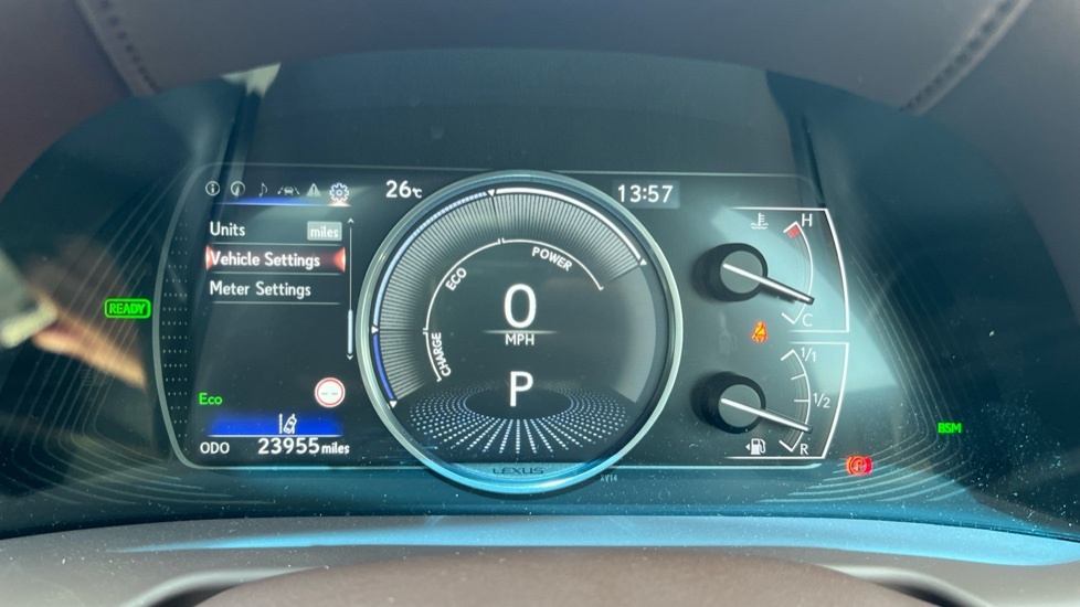 Lexus ES Saloon 2.5 Takumi Apple Car Play Ulez Approved Black #12
