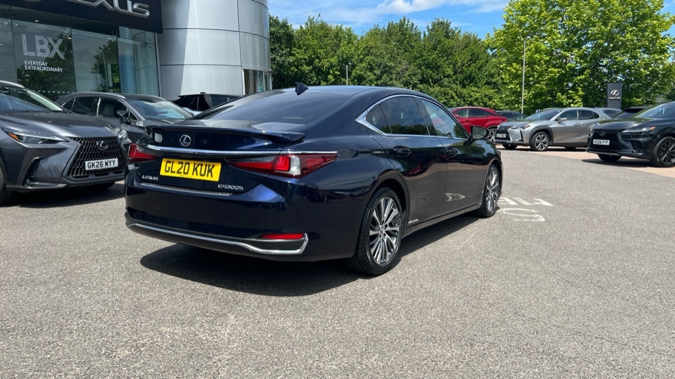 Lexus ES Saloon 2.5 Takumi Apple Car Play Ulez Approved Black #26
