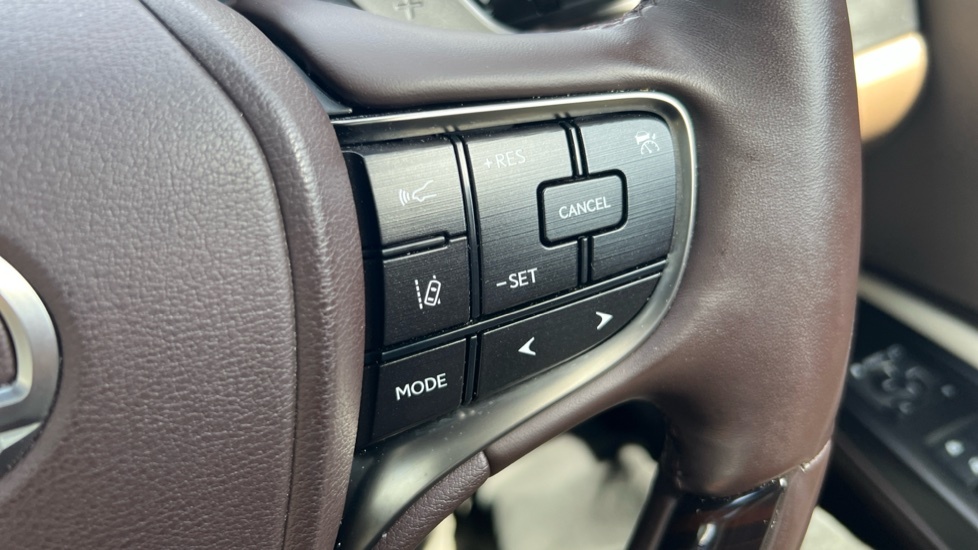 Lexus ES Saloon 2.5 Takumi Apple Car Play Ulez Approved Black #49