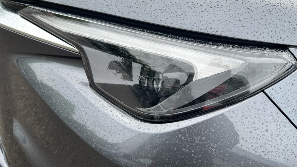 Lexus LBX 1.5 Vvt-ie Takumi E-cvt Euro 6 Ss Silver #29
