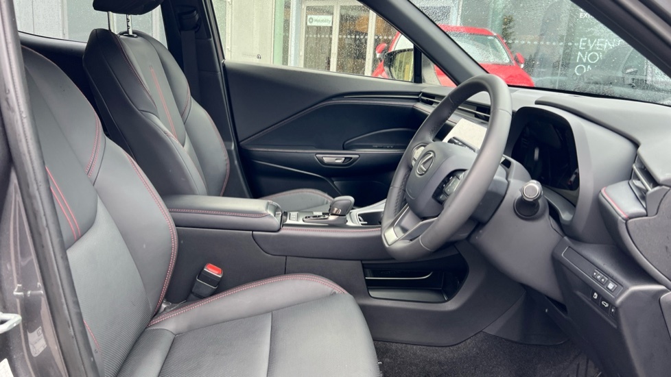 Lexus LBX 1.5 Vvt-ie Takumi E-cvt Euro 6 Ss Silver #13