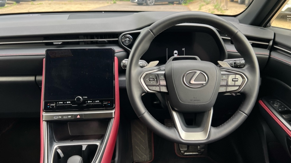 Lexus LBX 1.5 Vvt-ie Takumi E-cvt Euro 6 Ss Red #8
