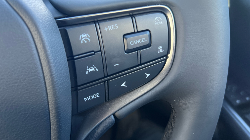 Lexus UX 300E 150Kw 72.8 Kwh Takumi E-cvt Silver #37