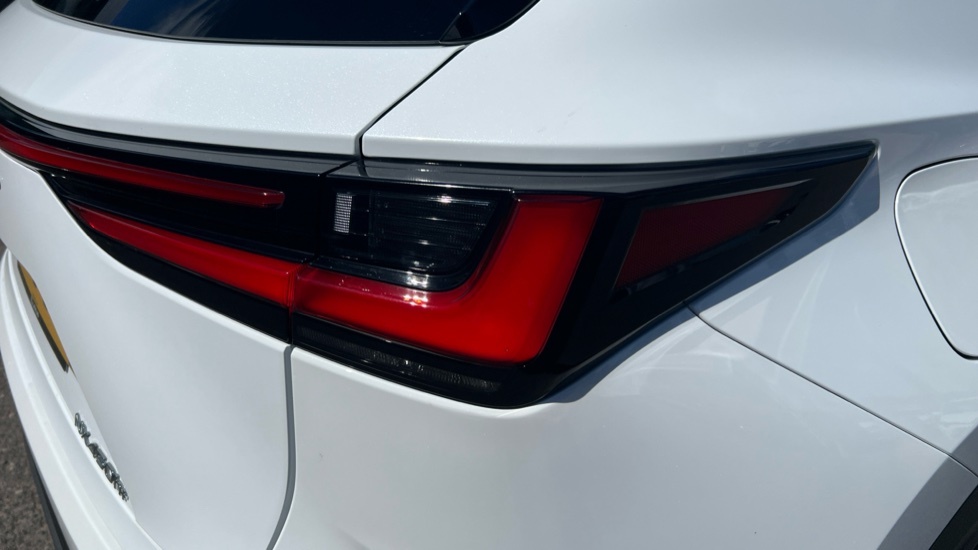 Lexus NX 2.5 350H E-cvt Fwd Euro 6 Ss Black #22