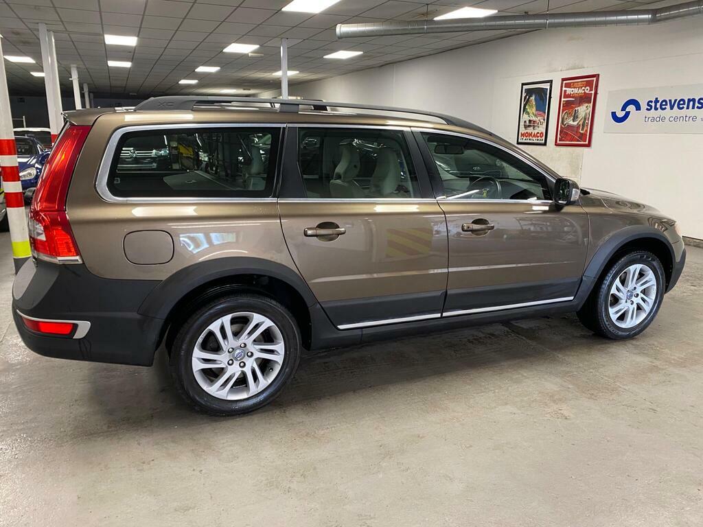 Volvo XC70  Black #12