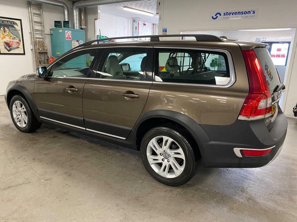 Volvo XC70  Black #8