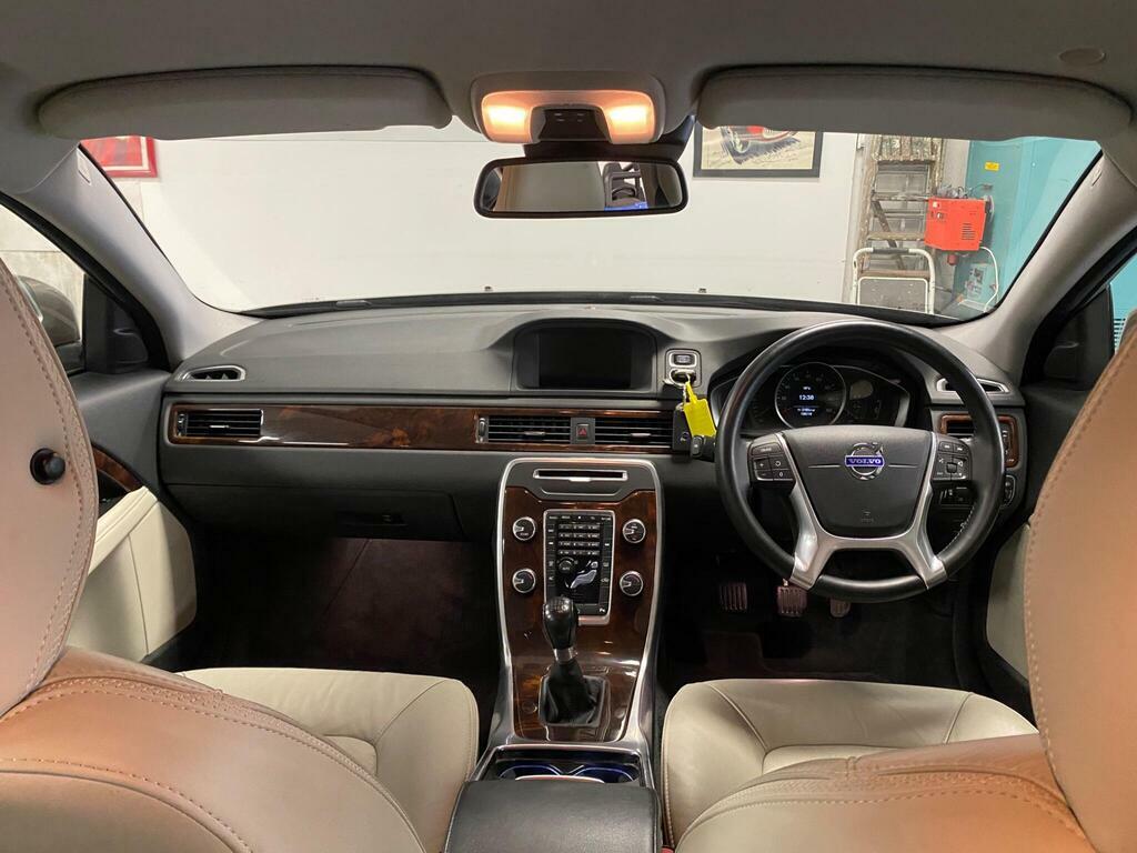 Volvo XC70  Black #42