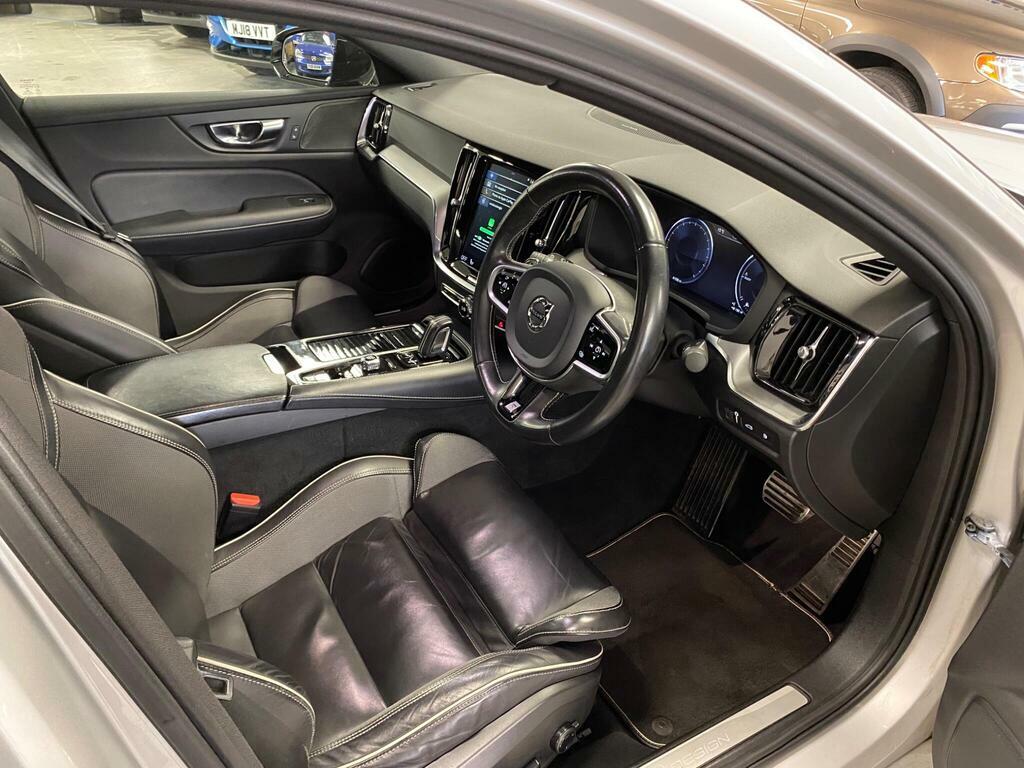 Volvo S60 2.0H T8 Recharge 11.6Kwh R-design Saloon Silver #4