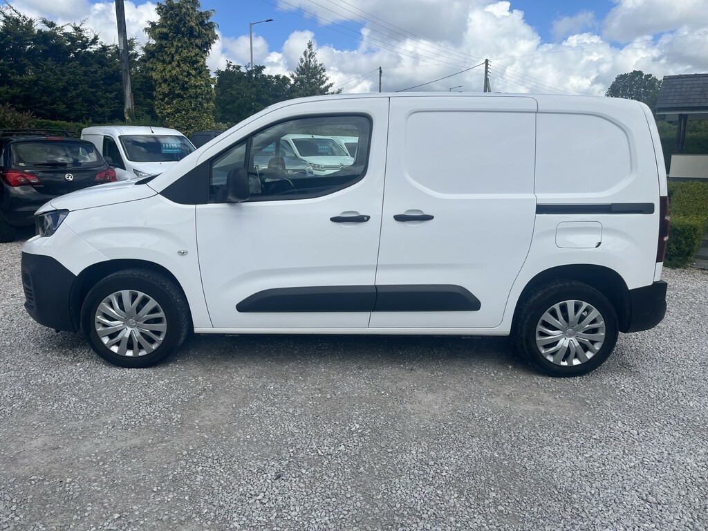 Peugeot Partner Panel Van 1.5 Bluehdi 1000 Professional 202121 MW21WYO White #5